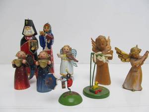 Group of Vintage Miniature German etc Wooden Figures.