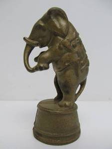 Vintage Cast Iron Circus Elephant Coin Bank