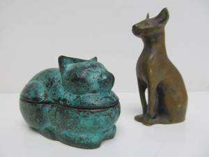 Vintage Bronze &amp Brass Cats - 1 TrinketRing Box