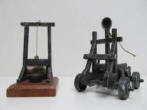 2 Heavy Iron Desk Top Medieval Weapons - Guillotine &amp Catapult