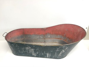 Excellent Antique Galvanized Tin Childs Washtub