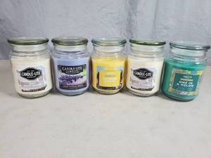 lot 58 image: 5 New Candle-Lite Candles