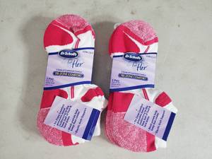 lot 63 image: 6 New Pair of Dr Scholls For Her Socks