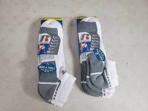 lot 144 image: 6 New Pair of Mens Big and Tall Socks