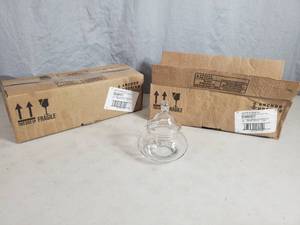 lot 185 image: 6 New Anchor Hocking Glass Pagoda Apothecary Jars with Lids