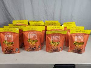 lot 193 image: 19 New Bags of Reese Piece Brownie Brittle