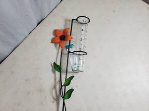 lot 198 image: New Decorative Rain Gauge