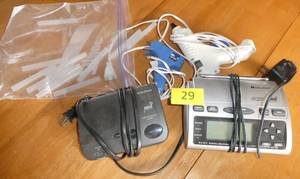 lot 29 image: 2 NOAA Weather radios and 2 glue guns