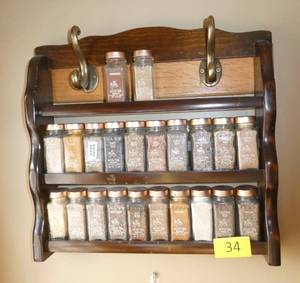 lot 34 image: Spice rack full of spices