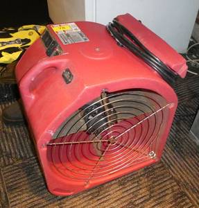 lot 78 image: Therma Stor air mover