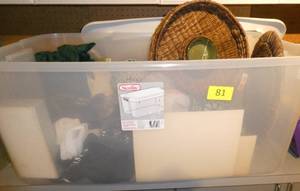lot 81 image: Tote full of misc items