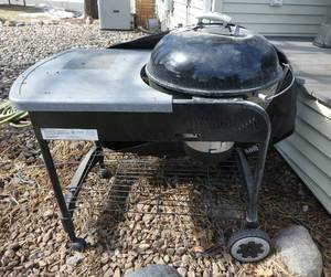 lot 113 image: Weber smoker grill with cover