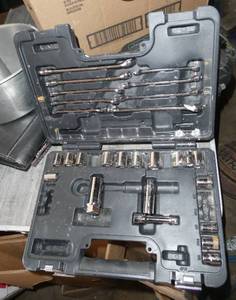 lot 127 image: socket and wrench set