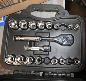 lot 128 image: Masterforce socket set