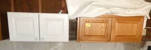 lot 183 image: two overhead cabinets