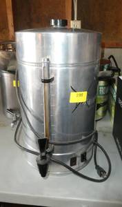 lot 198 image: Large 100 cup coffee pot for events
