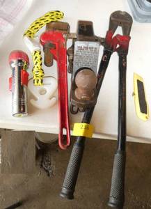 lot 236 image: Misc hardware, Bolt cutters, pipe wrench, ball hitch, shelf supports