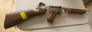 lot 282 image: Airsoft rifle