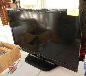 lot 298 image: LG tv - works