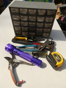lot 221 image: Nut and bolt storage drawers (empty) and misc tools and Maglite