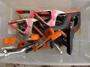lot 222 image: Faucet and 23 clamps