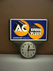 VINTAGE 1950s AC SPARK PLUGS CORALOX INSULATOR LIGHTED SHOP SIGN CLOCK - WORKS - RARE GREAT PIECE - APPROX 21 By 21 - SEE PICTURES