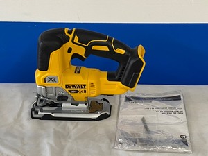 lot 5 image: DEWALT 20V JIG SAW