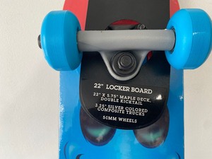 lot 91 image: KRYPTONICS SKATE BOARD BLUE