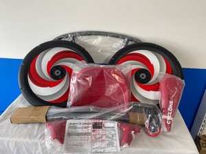 lot 64 image: RADIO FLYER CYCLONE