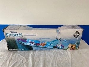 lot 59 image: HUFFY DISNEY FROZEN SCOOTER