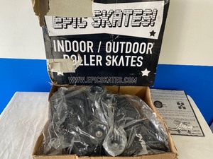 lot 74 image: EPIC SKATES