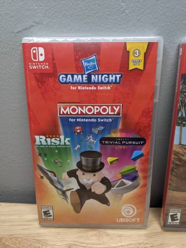 lot 36 image: Collection of 3 Brand New Nintendo Switch Video Games Sonic Mania Descenders Hasbro Game Night - T
