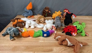 lot 95 image: Collection of (15) TY Beanie Babies Pouch the Kangaroo. Chocolate the Moose, Inch the Inchworm, Fleece the Lamb, & More - B