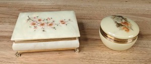 lot 67 image: Set of (2) Vintage Alabaster Hand Carved Trinket Jewelry Boxes - B