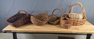 lot 131 image: Lot of Six Lovely Baskets - S