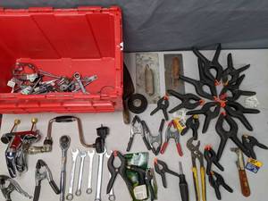 lot 171 image: Miscellaneous Tools- Clamps, Trowels, Wrenches, and More - N