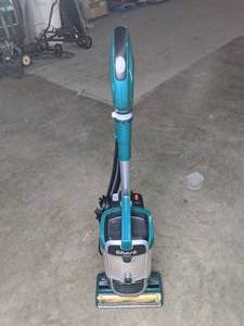 lot 168 image: Shark Navigator Swivel Pro Complete Upright Vacuum - N