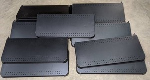 lot 215 image: Lot of 11 Metal Shelves - N