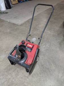 lot 160 image: Toro CCR Powerlite Electric Start Snowblower - N