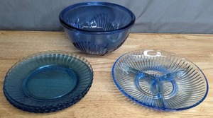 lot 139 image: Beautiful Blue Vintage Glassware by Fortecrisa-Mexico (4) and KIG-Indonesia (1), Plus 1 Unknown - B