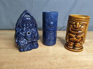 lot 181 image: Assortment of Vintage Ceramic Tiki Mugs McCoy and More - B