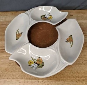 lot 230 image: Vintage Hollywood Regency California Pottery 3-Piece Lazy Susan Wood Turntable - B