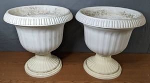 lot 279 image: Pair of Plastic Pedestal Planters - Q