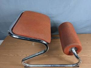 lot 359 image: HAG Swedish Posture Chair - V