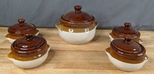 lot 381 image: Brittany Stoneware 5pc Soup N Bean Set - V