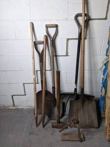 lot 406 image: Assortment of Shovels, Sledge Hammer and Antique Bottle Capper - V