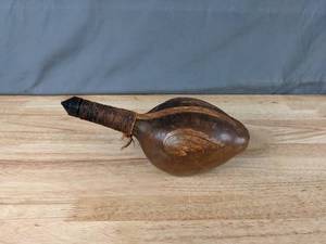 lot 415 image: Vintage Leather Duck Decanter - V