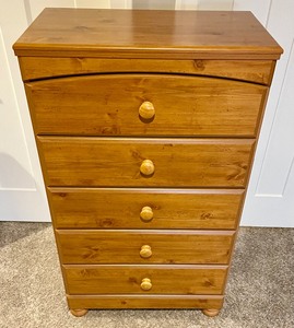 Chest of Drawers
