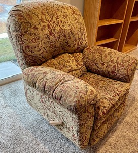 Comfortable Upholstered Reclining Chair