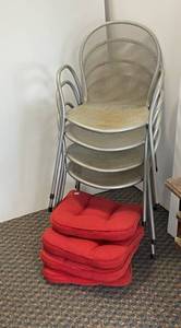 Outdoor Medal chairs Wcushions